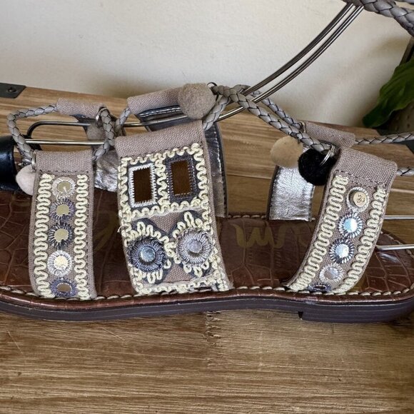 Sam Edelman Gretchen Gray Silver Ankle Wrap Tassel Gladiator Flat Sandal Size 7 - Picture 8 of 17